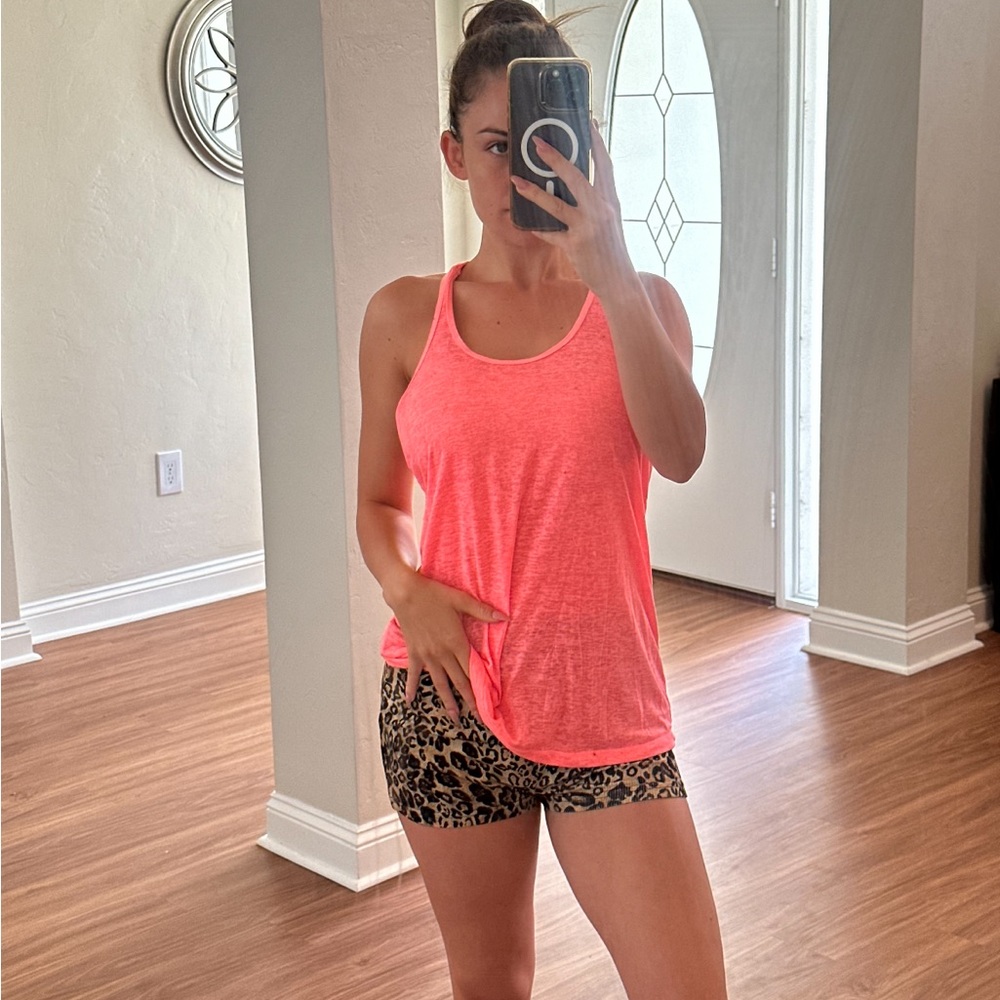Pink tank top